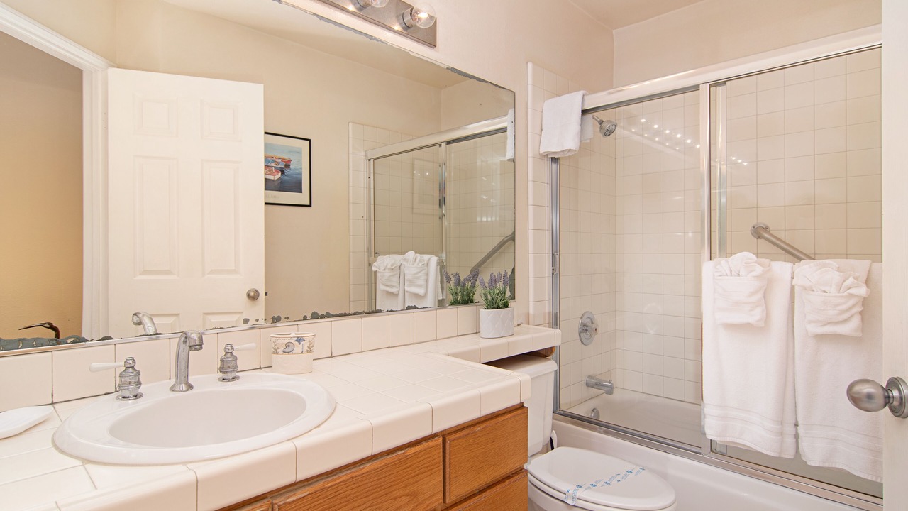 Photo of Bathroom in Imperial Beach