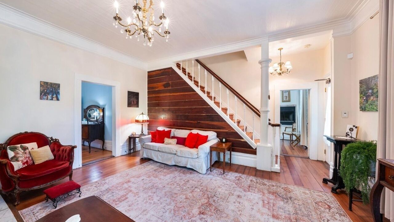 Photo of Livingroom in Guerneville