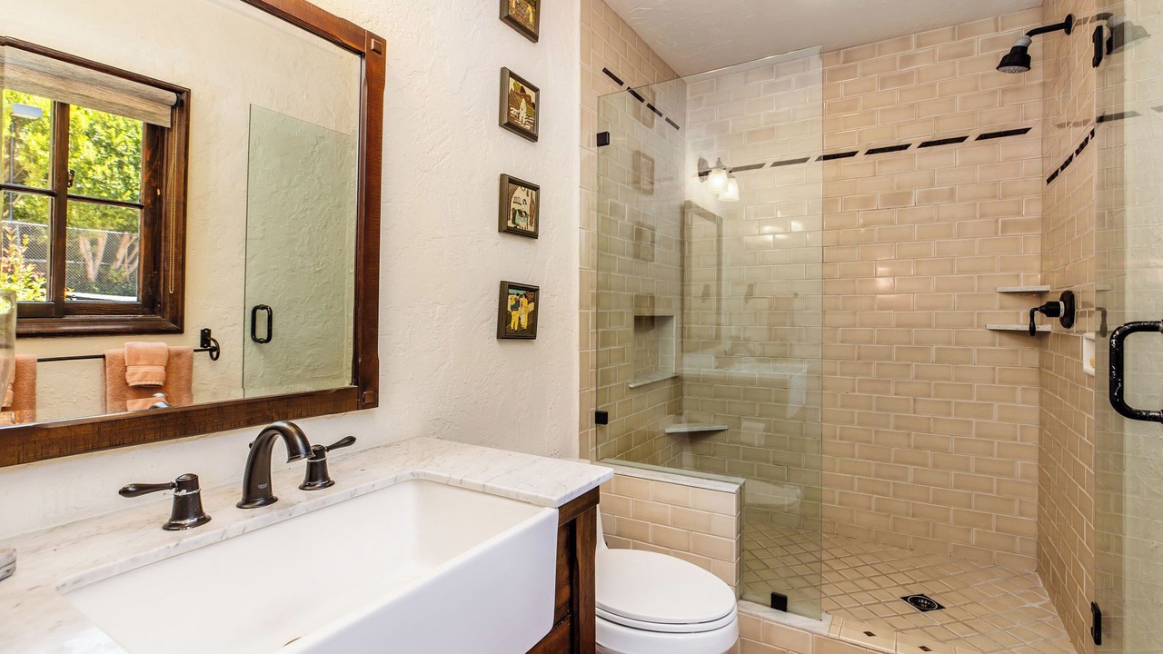 Photo of Bathroom in Palisades Highlands