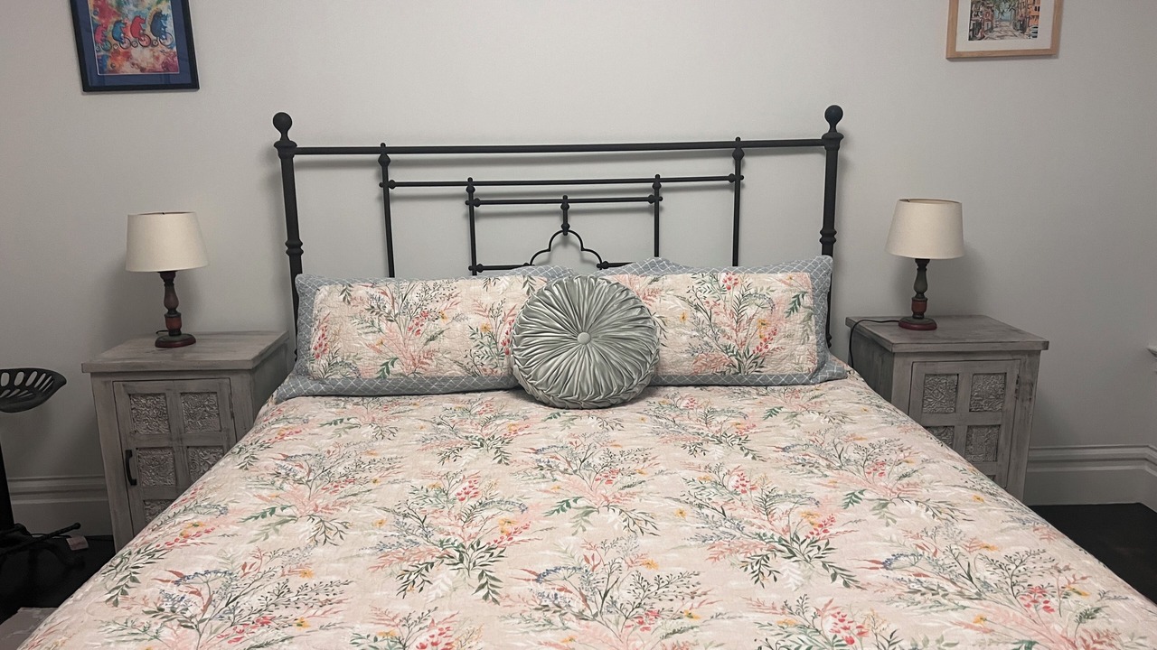 Photo of Bedroom in Golden Gate
