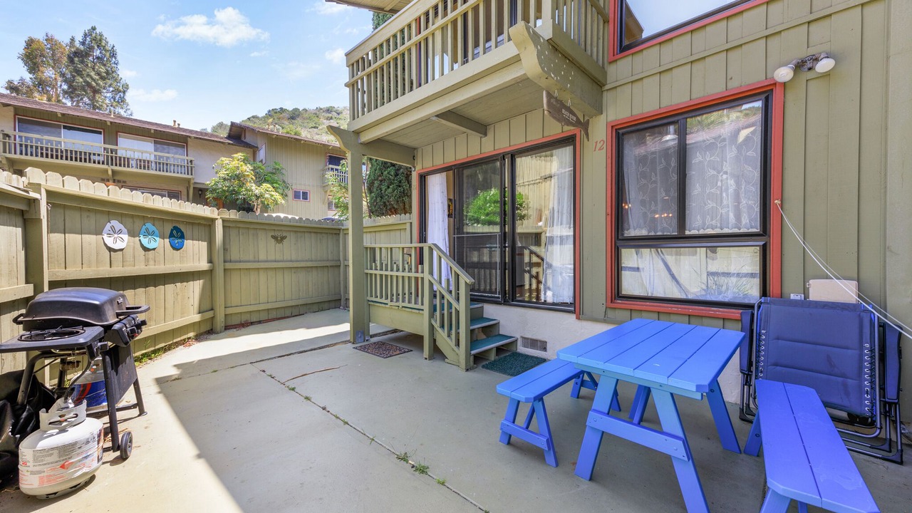 Photo of Patio Balcony in Avalon