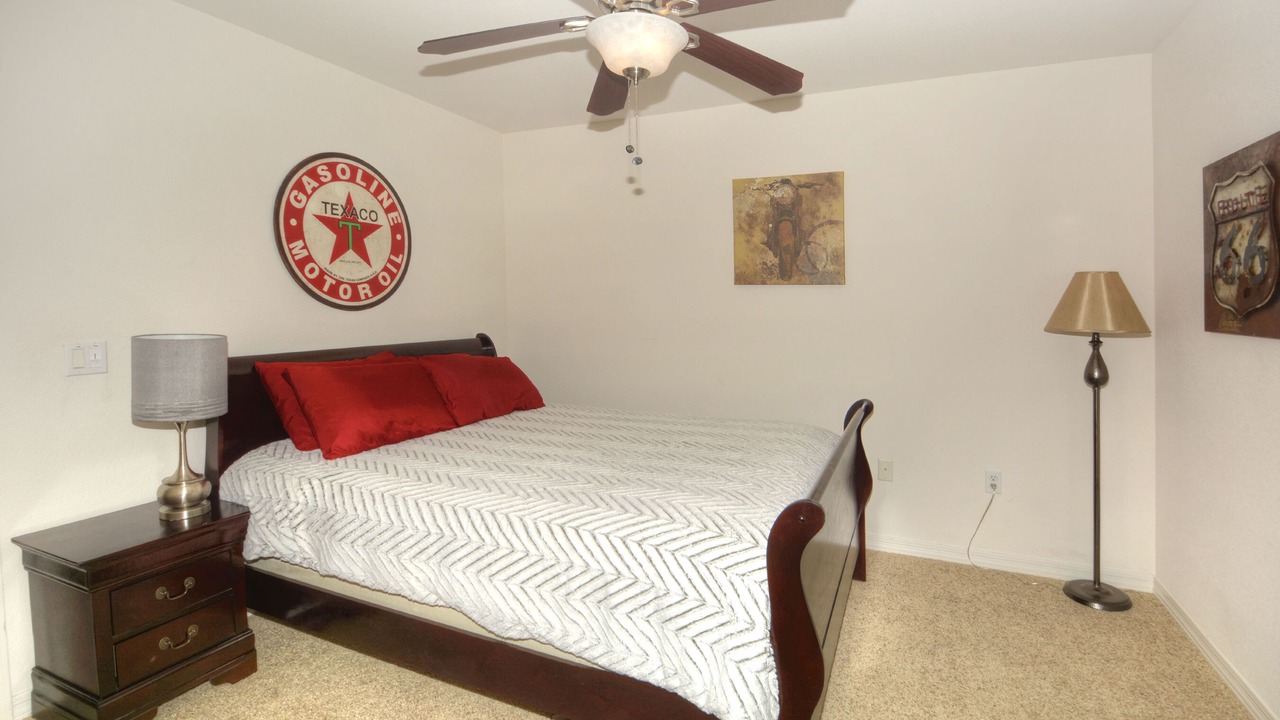 Photo of Bedroom in Lake Havasu City