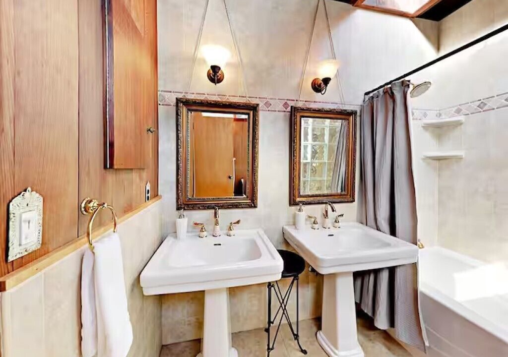 Photo of Bathroom in Bodega Bay