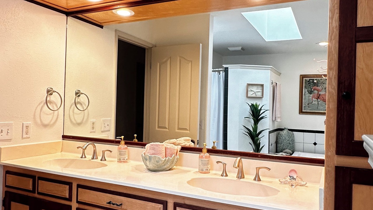 Photo of Bathroom in Chico