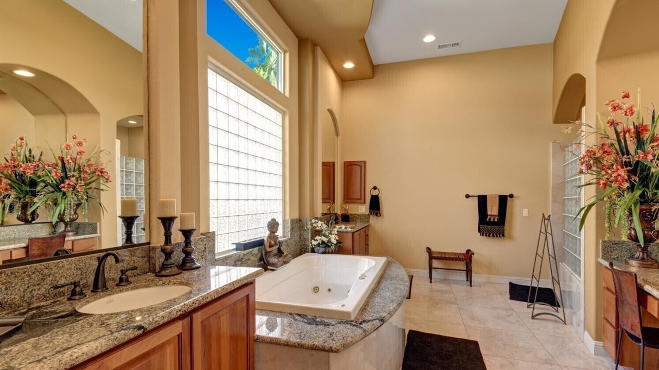 Photo of Bathroom in La Quinta