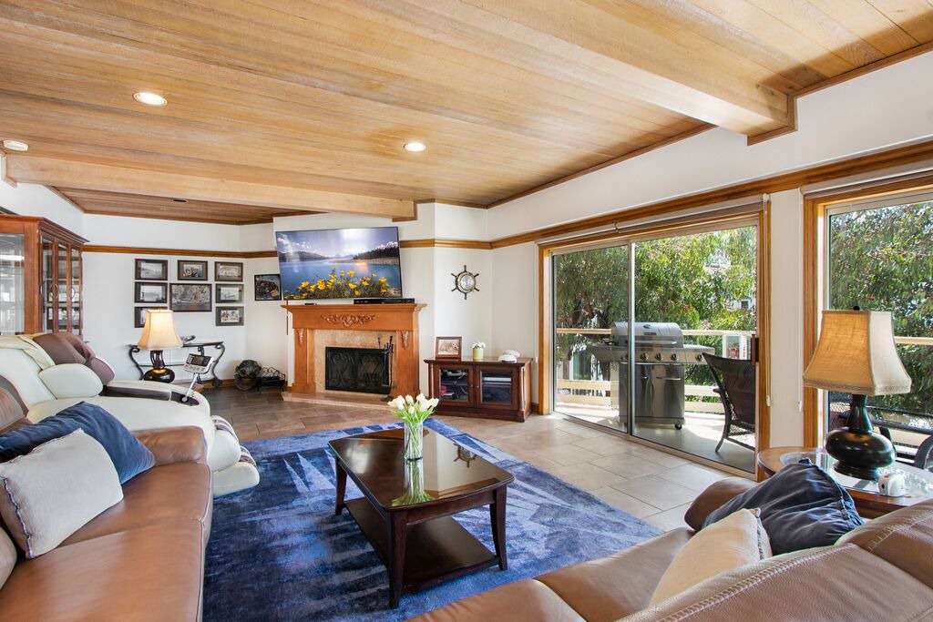 Photo of Bedroom in Avalon