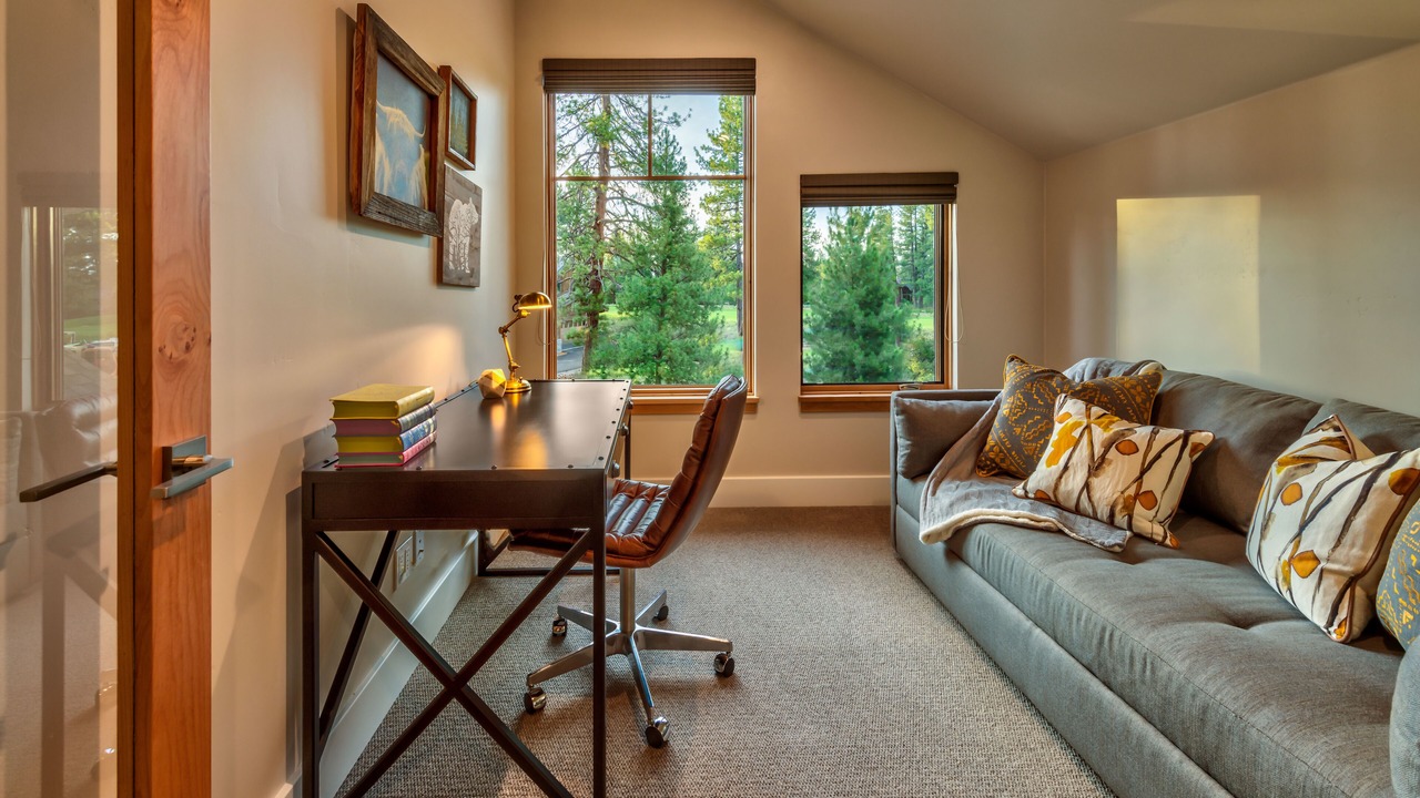 Photo of Livingroom in Truckee