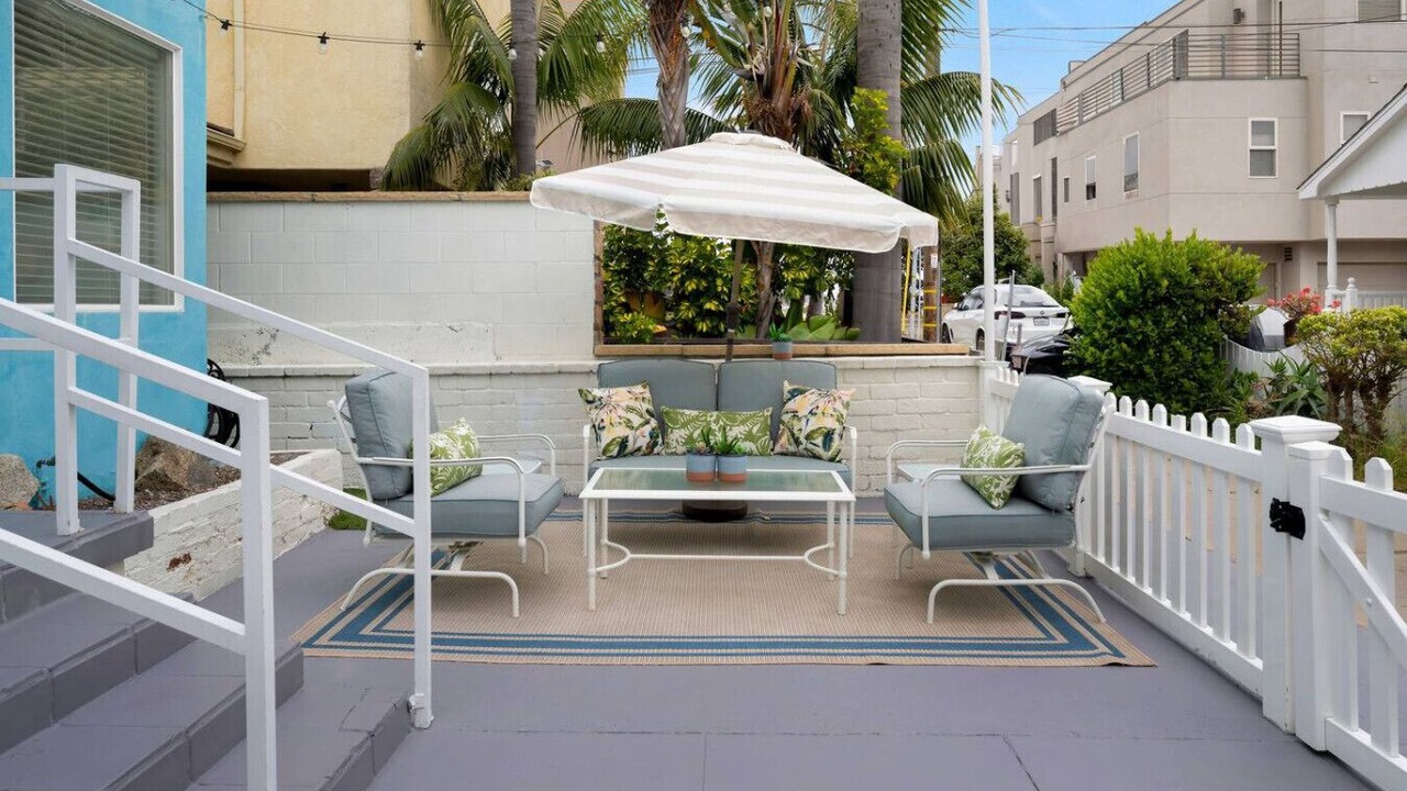 Photo of Patio Balcony in Mission Beach