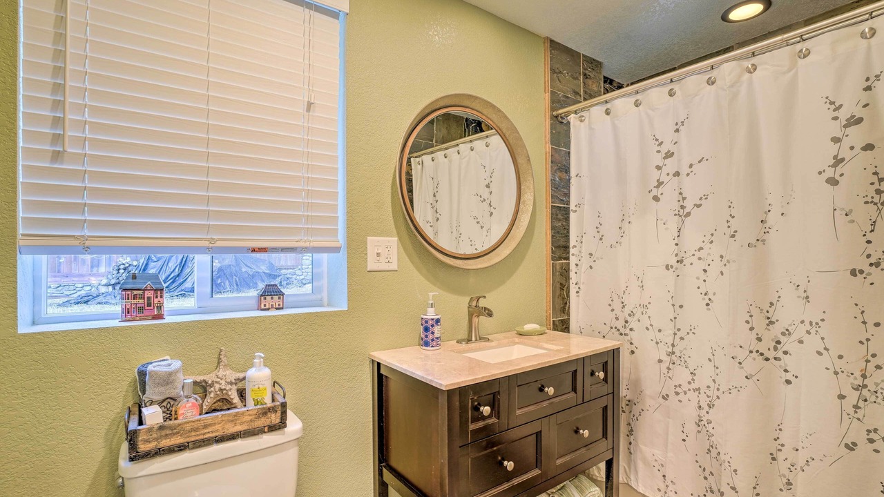 Photo of Bathroom in Mount Baldy