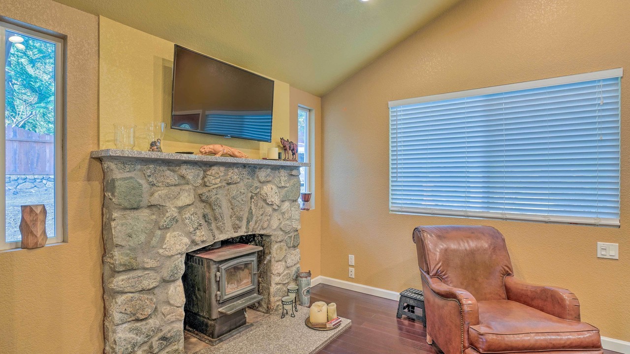 Photo of Bedroom in Mount Baldy