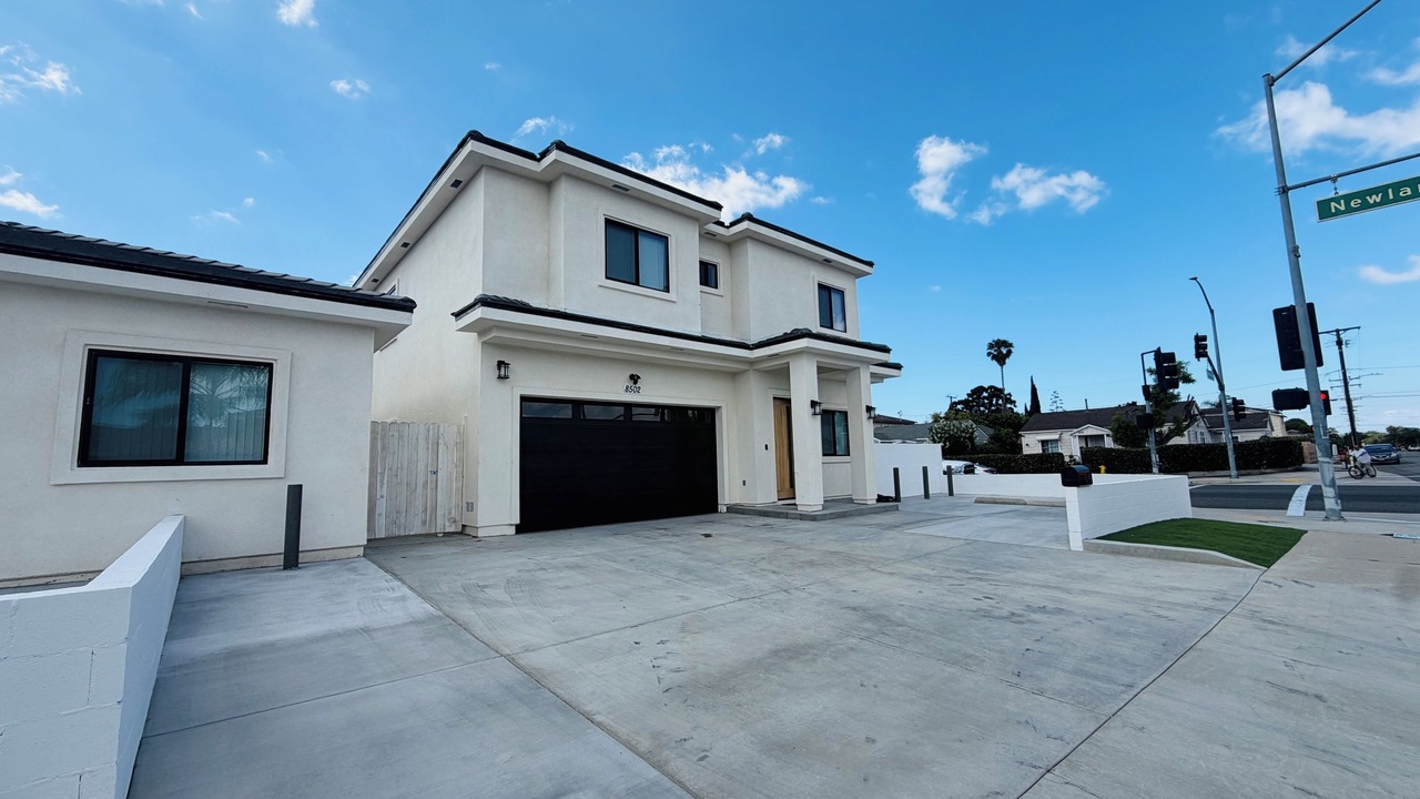 Photo of Outdoor in Midway City