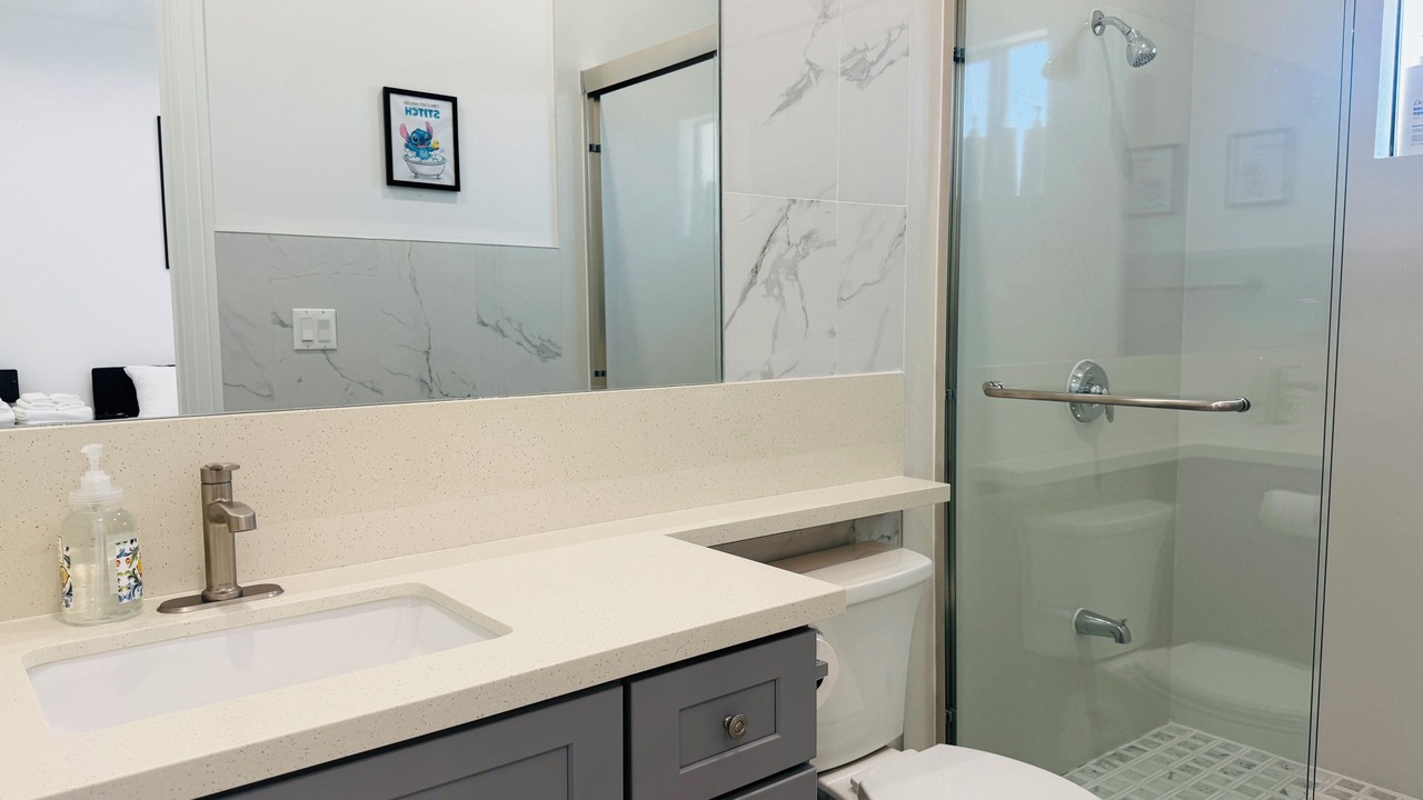Photo of Bathroom in Midway City