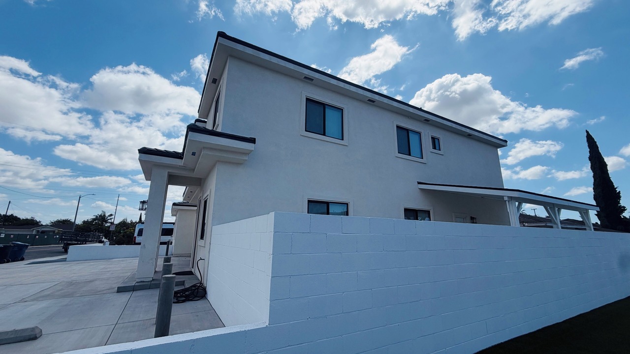 Photo of Outdoor in Midway City