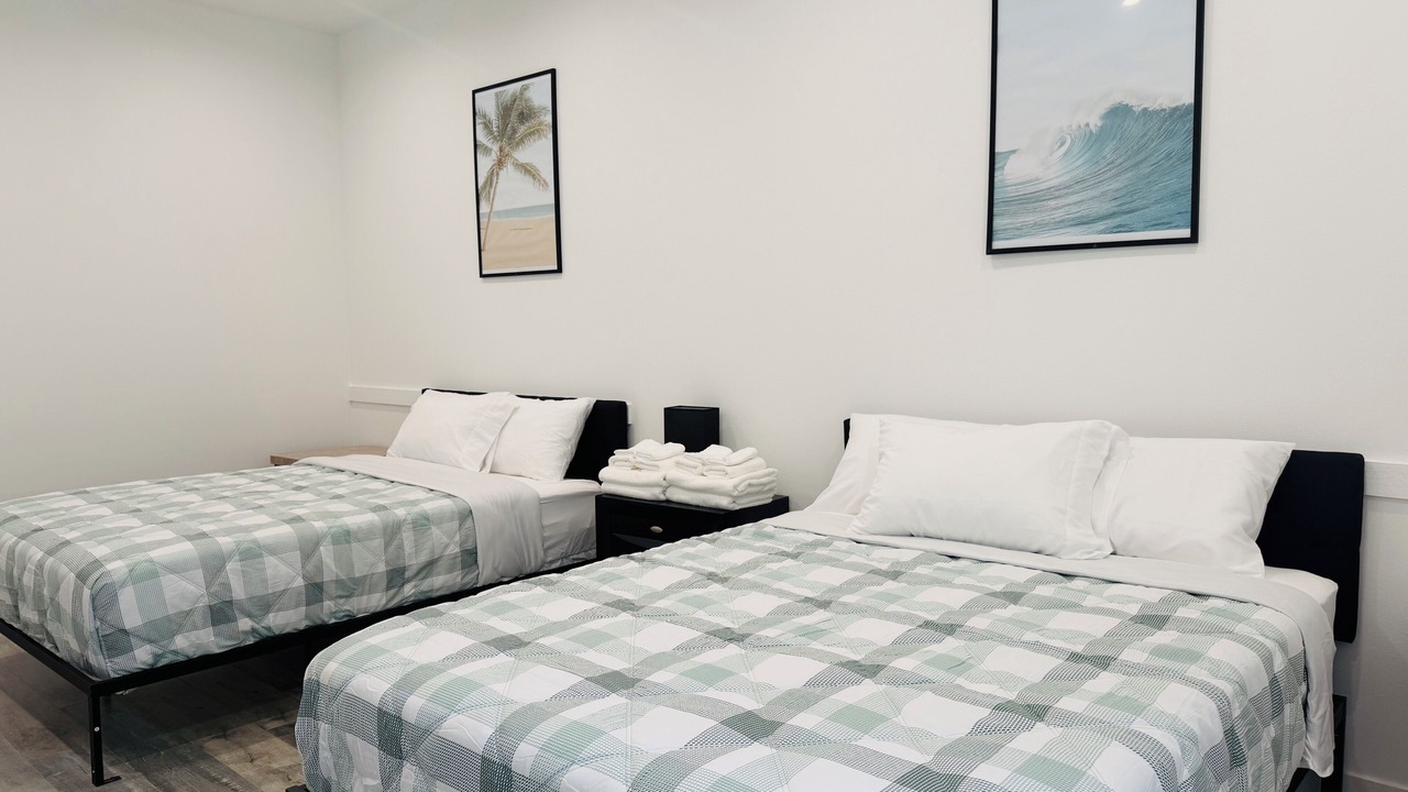Photo of Bedroom in Midway City