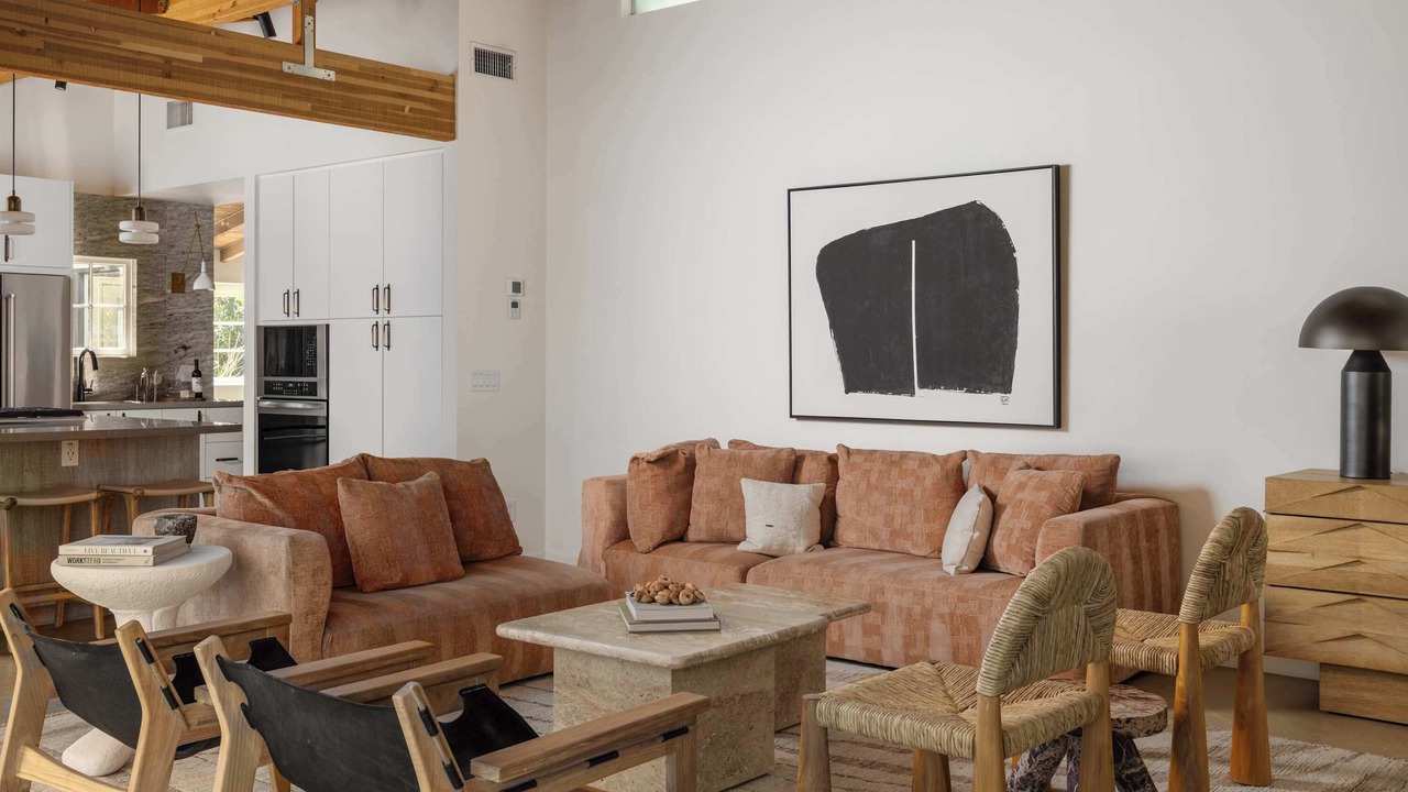 Photo of Bedroom in The Movie Colony
