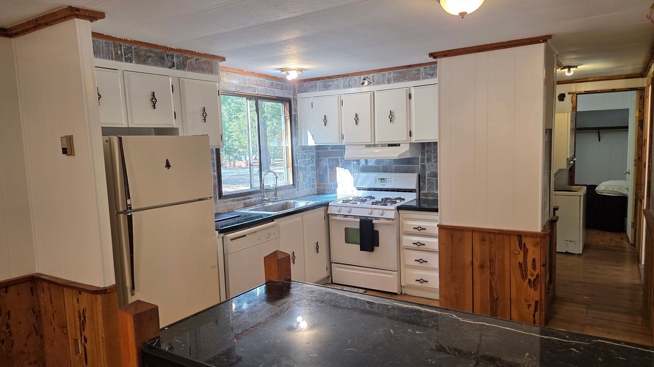 Photo of Kitchen in C-Road