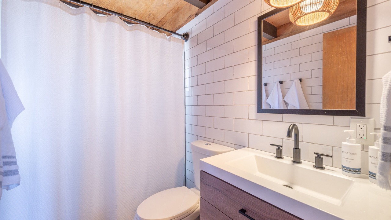 Photo of Bathroom in Brockway