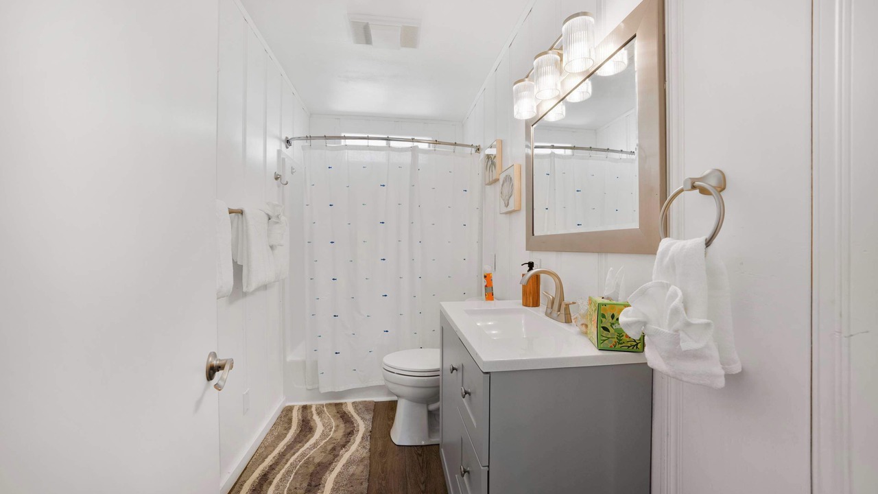 Photo of Bathroom in Cayucos