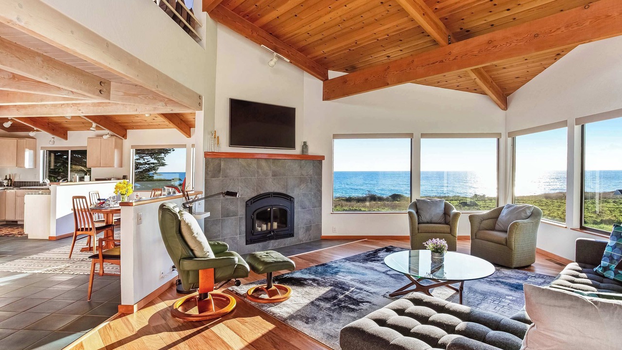 Photo of Bedroom in Sea Ranch