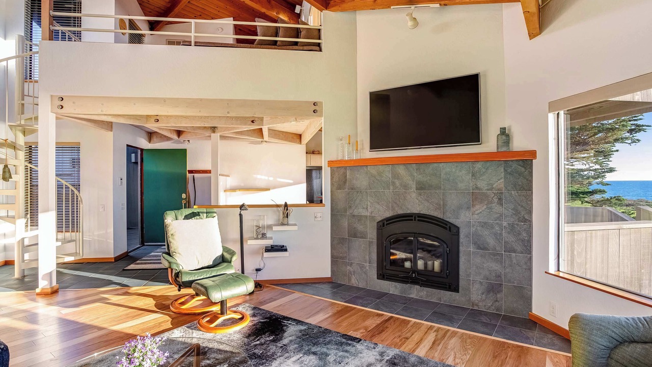 Photo of Bedroom in Sea Ranch