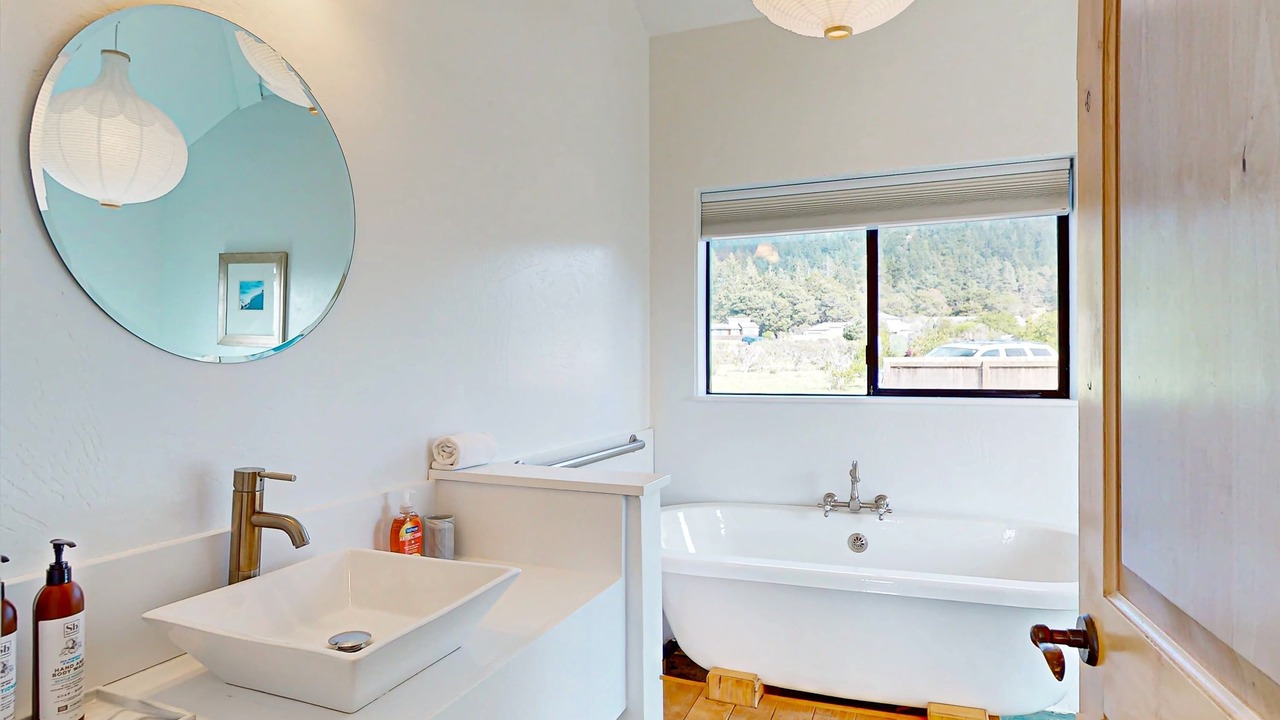 Photo of Bathroom in Sea Ranch