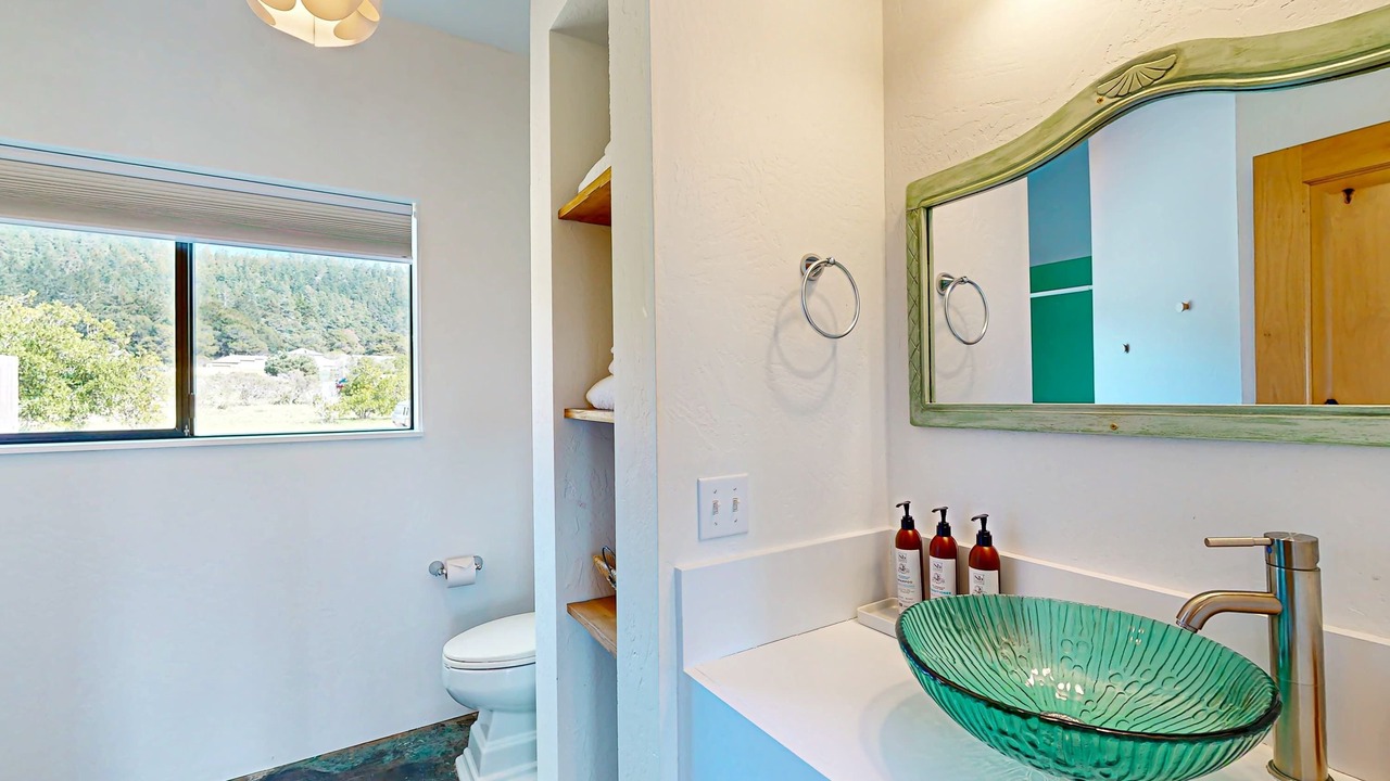 Photo of Bathroom in Sea Ranch