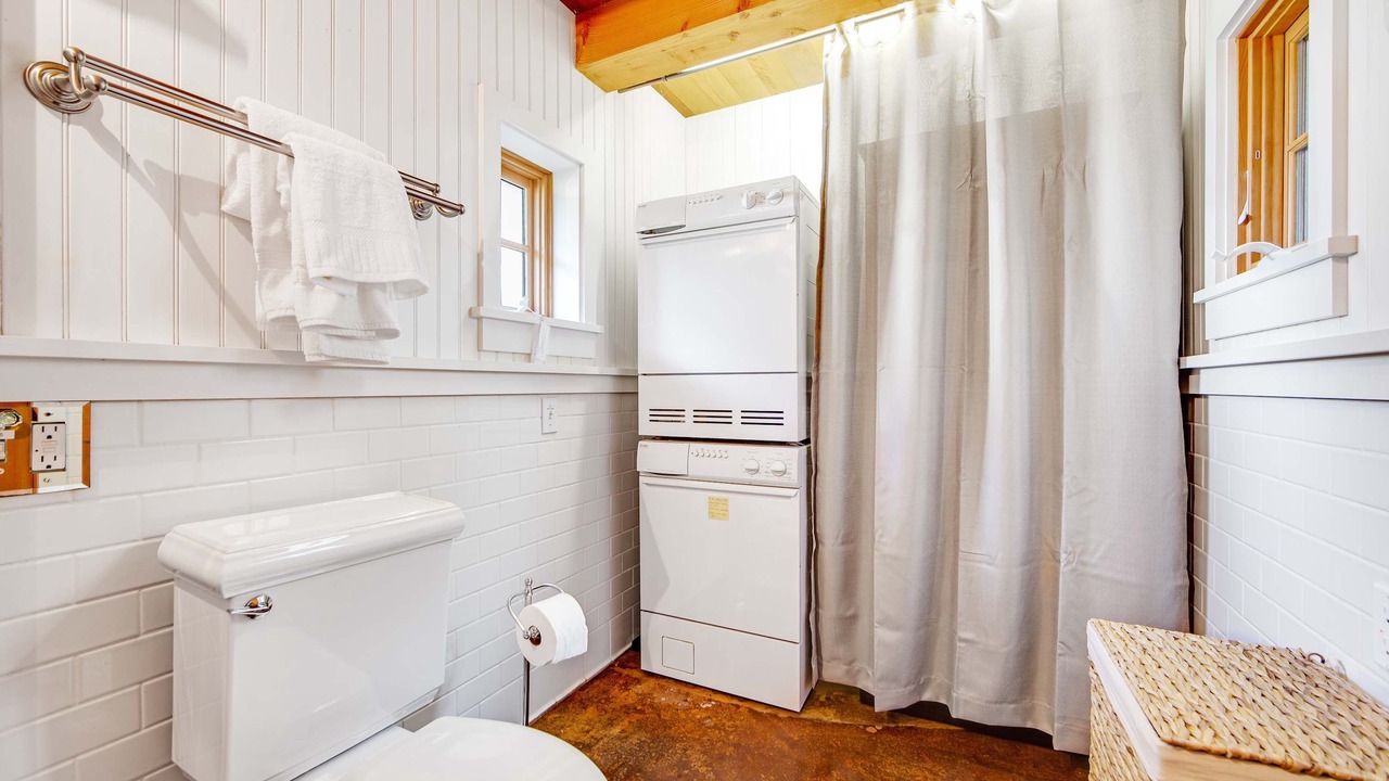 Photo of Bathroom in Gualala