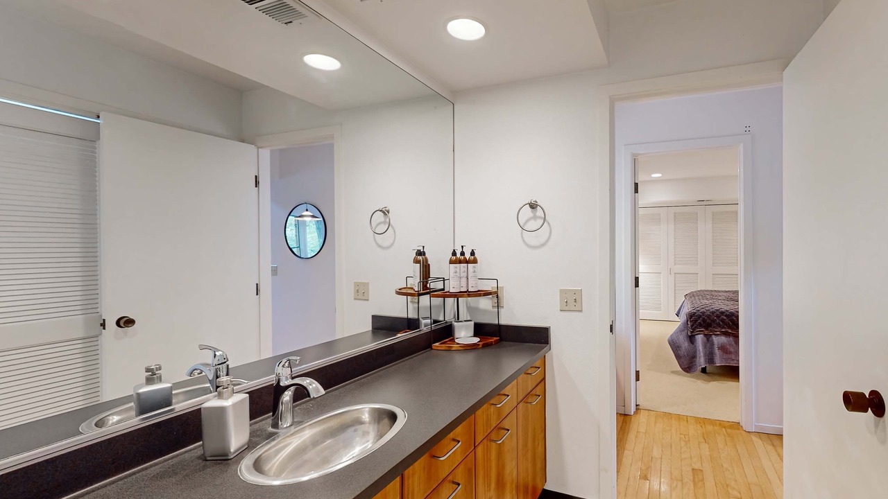 Photo of Bathroom in Sea Ranch