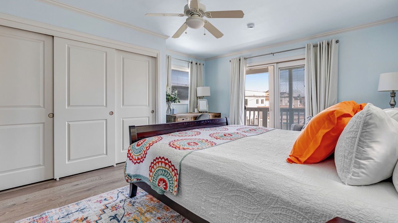 Photo of Bedroom in Belmont Shore