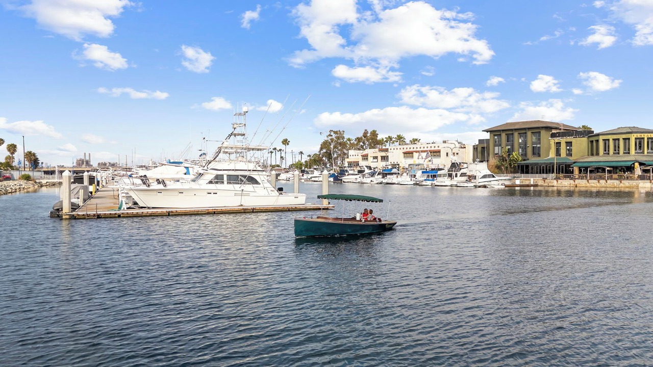 Photo of Others in Harbor