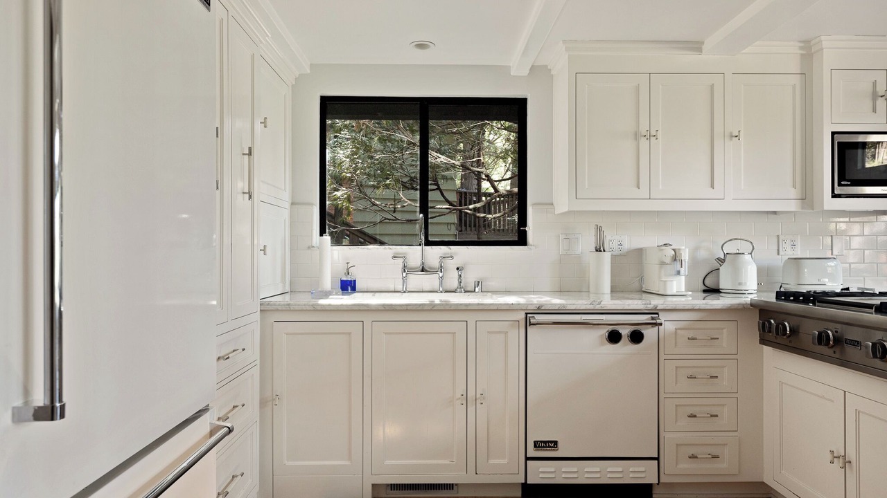 Photo of Kitchen in Cedar Glen