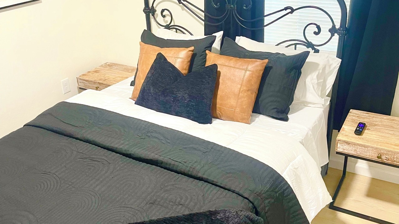 Photo of Bedroom in Bakersfield