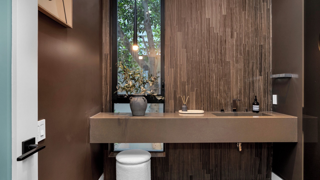 Photo of Bathroom in Beverly Grove