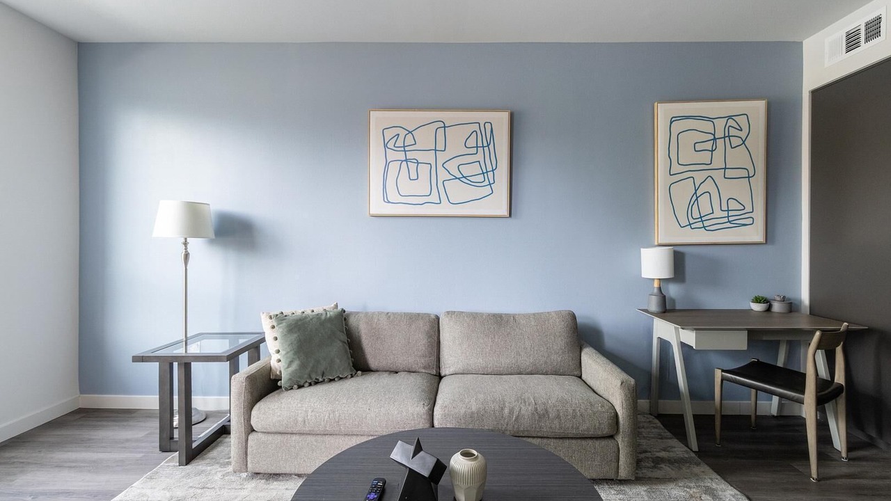Photo of Livingroom in Reno/Tahoe Airport