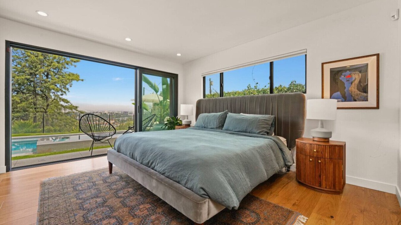 Photo of Bedroom in Studio City