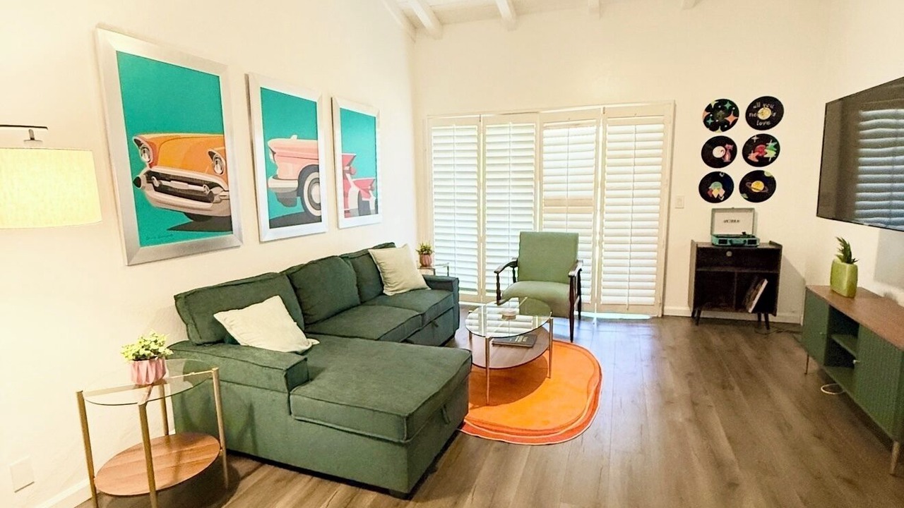 Photo of Livingroom in The Rose Garden