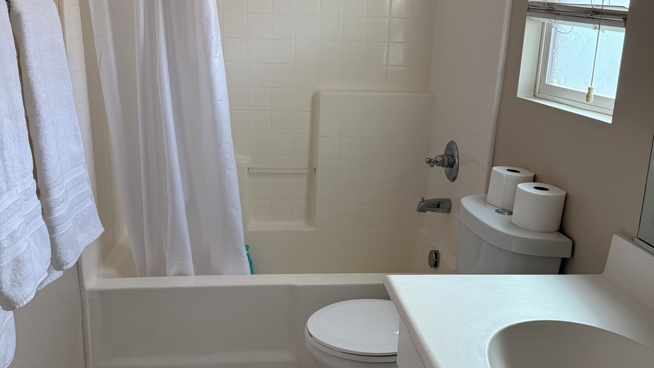 Photo of Bathroom in Moreno Valley