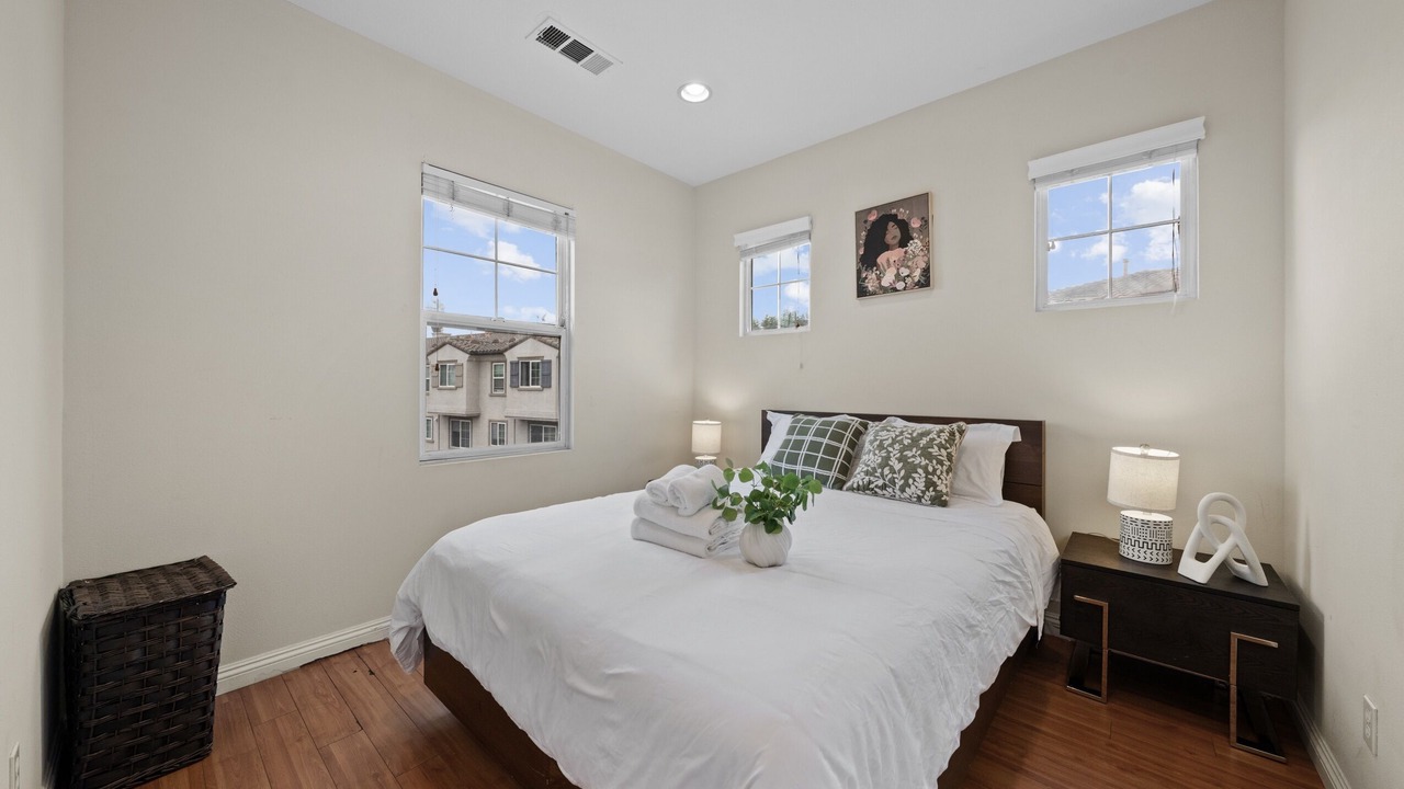 Photo of Bedroom in El Monte