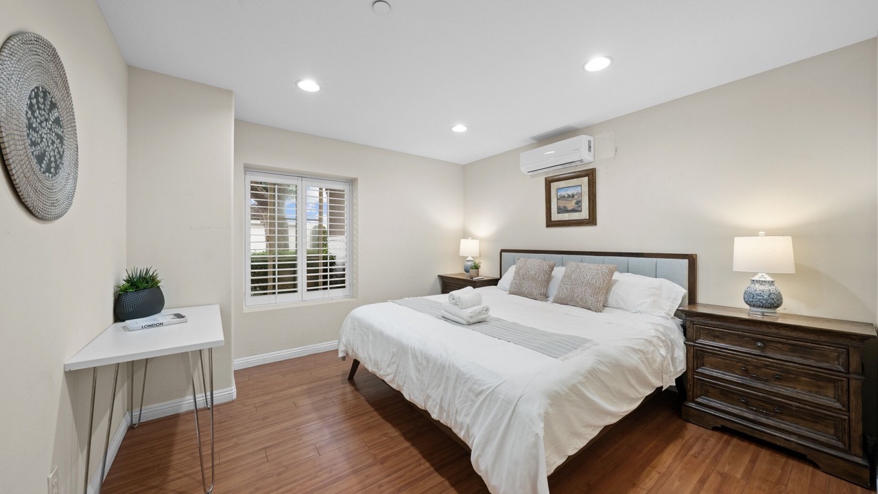 Photo of Bedroom in El Monte