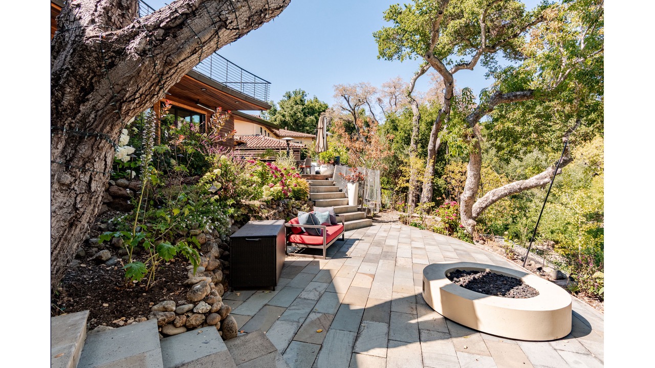 Photo of Patio Balcony in Menlo Park