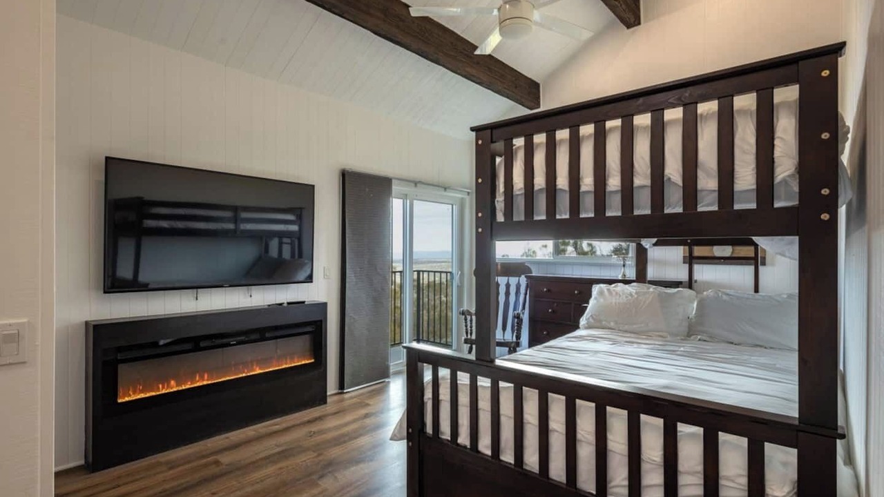 Photo of Bedroom in Mountain Center