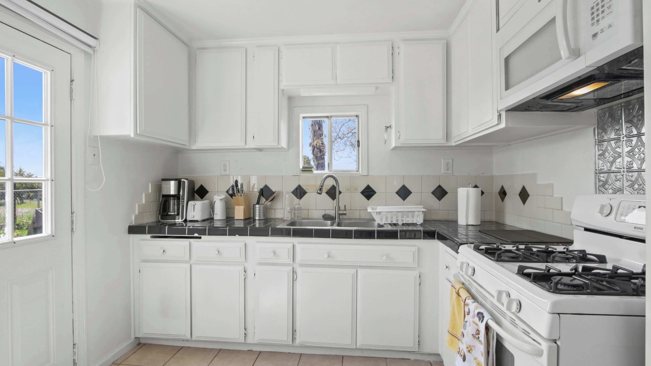 Photo of Kitchen in Ontario