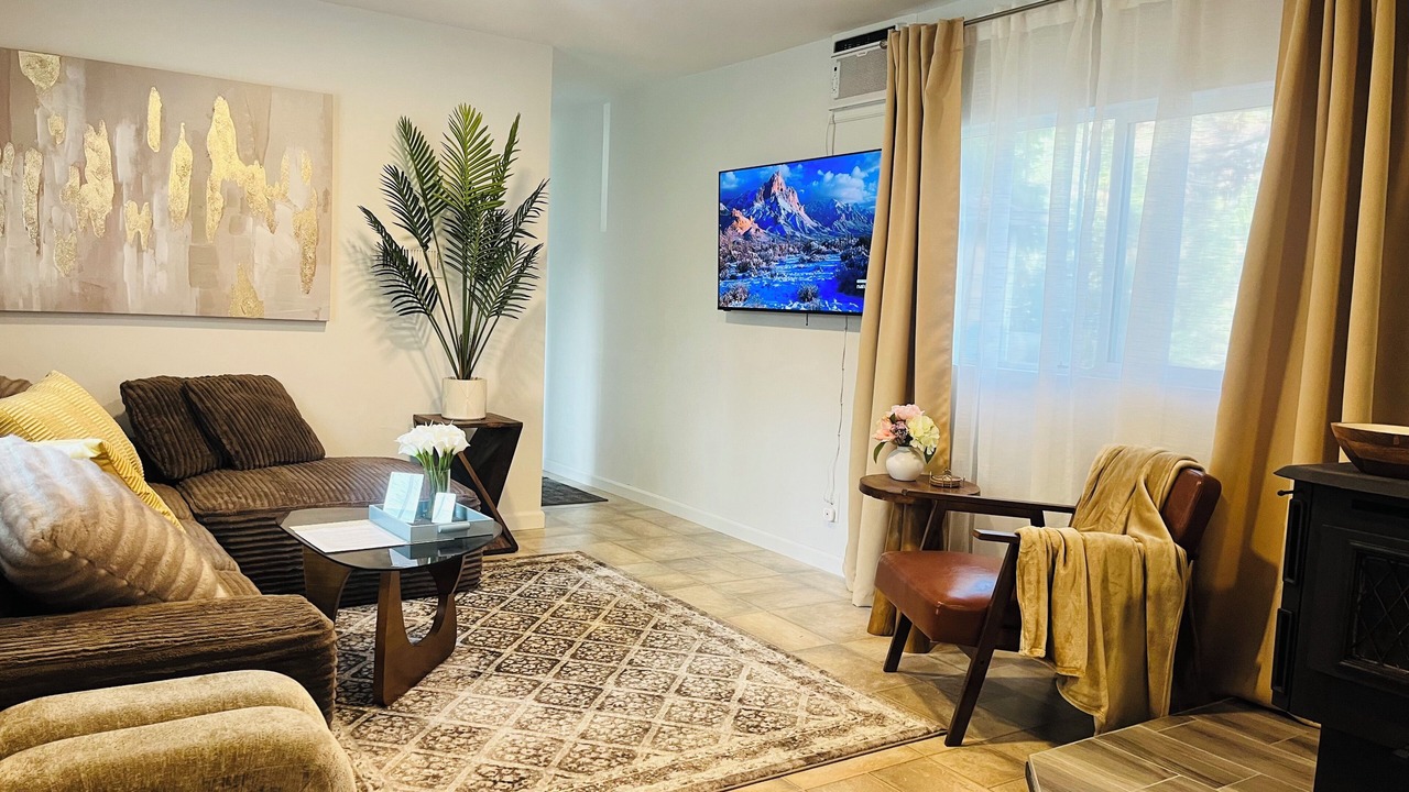 Photo of Livingroom in Cromberg