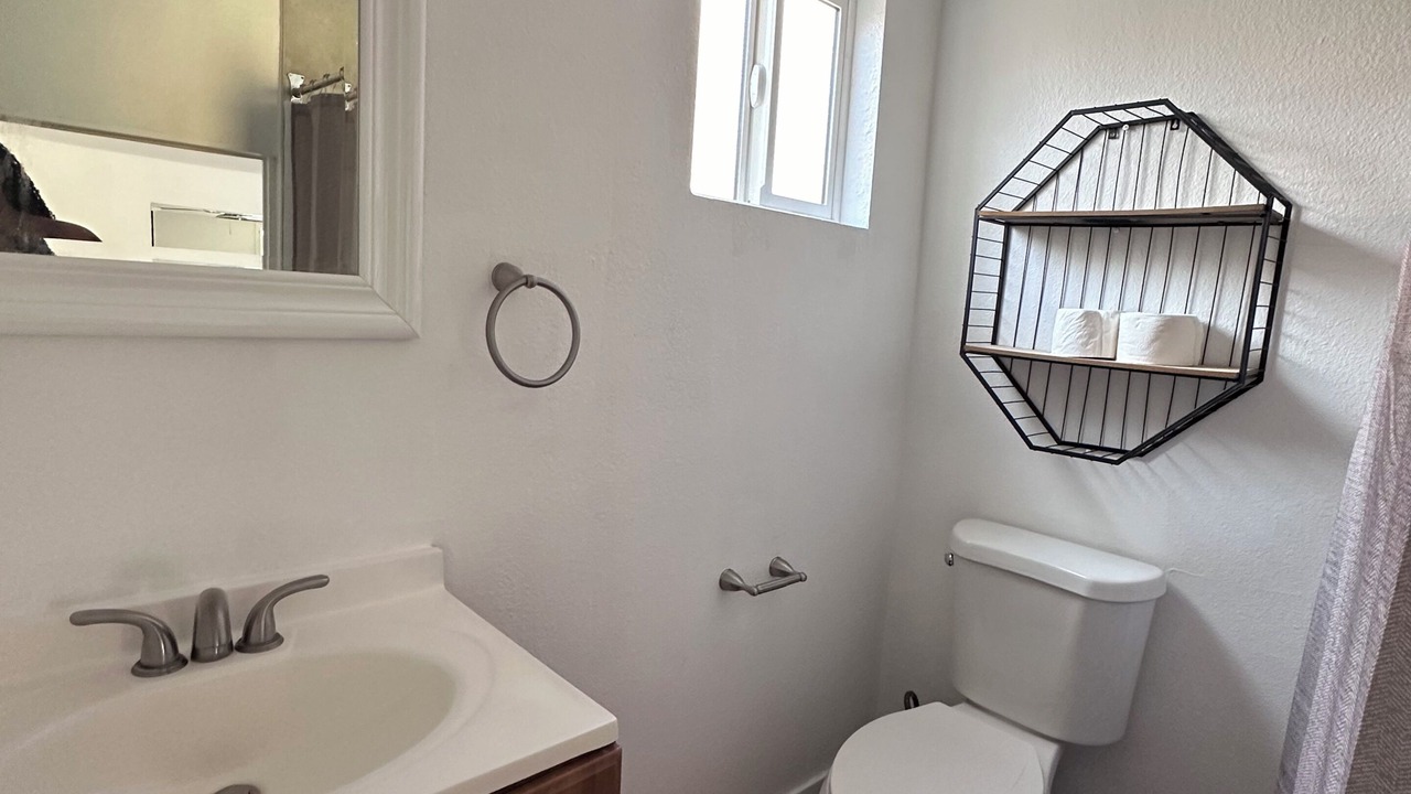 Photo of Bathroom in Los Angeles