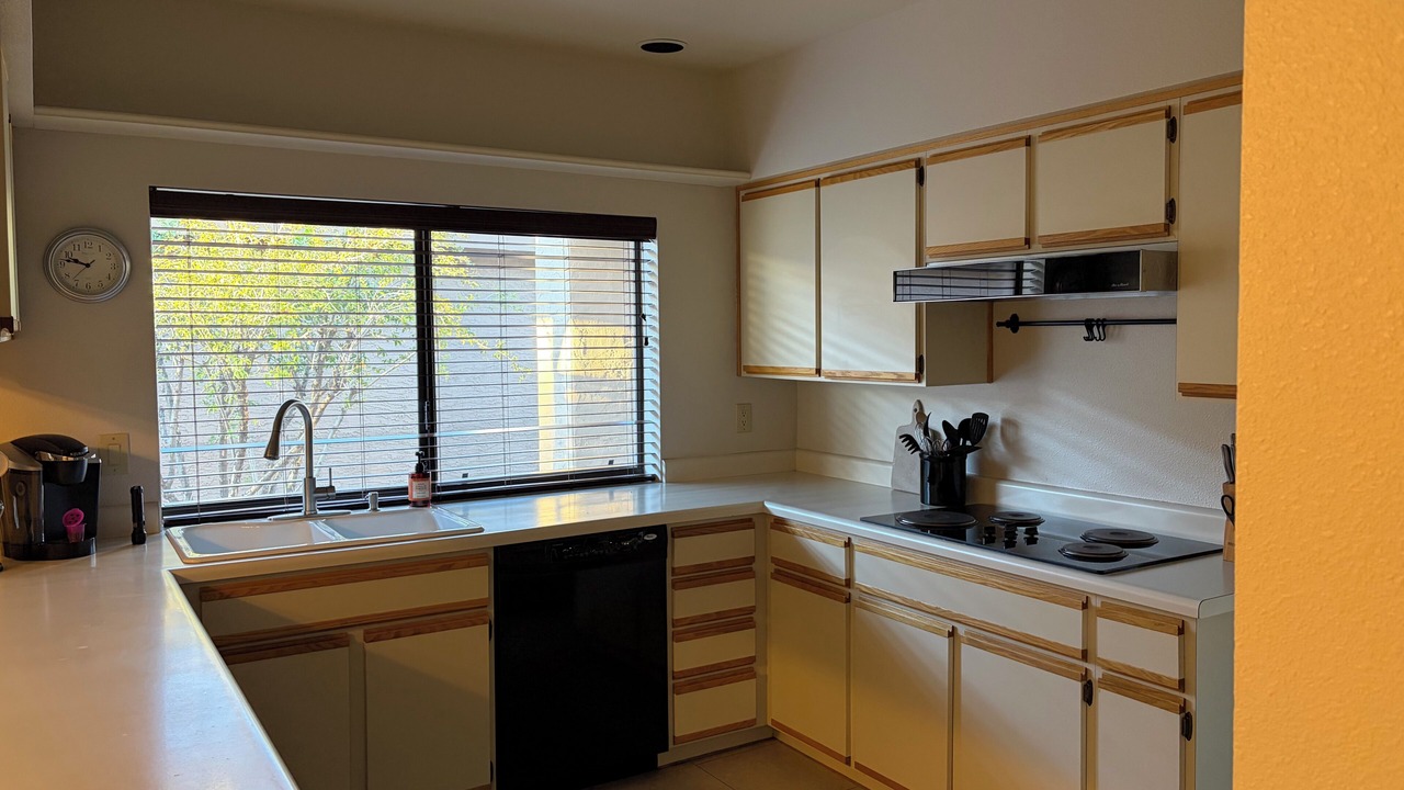 Photo of Kitchen in Cottonwood
