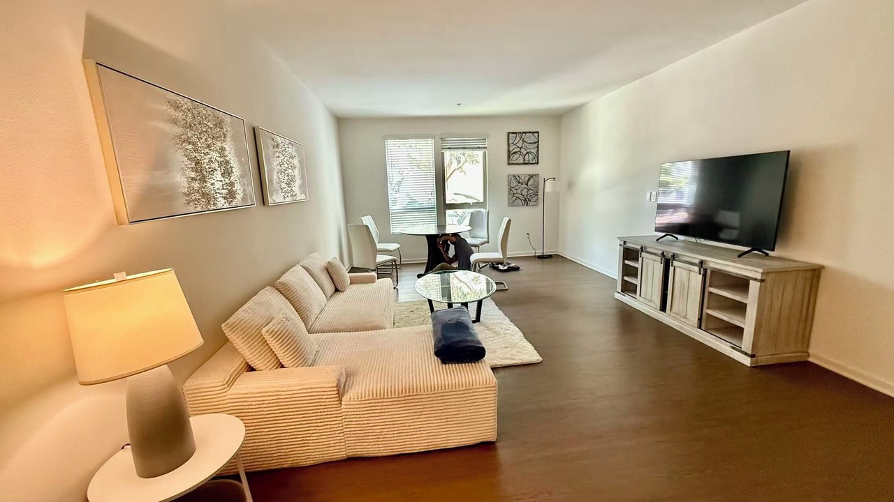 Photo of Livingroom in Tustin