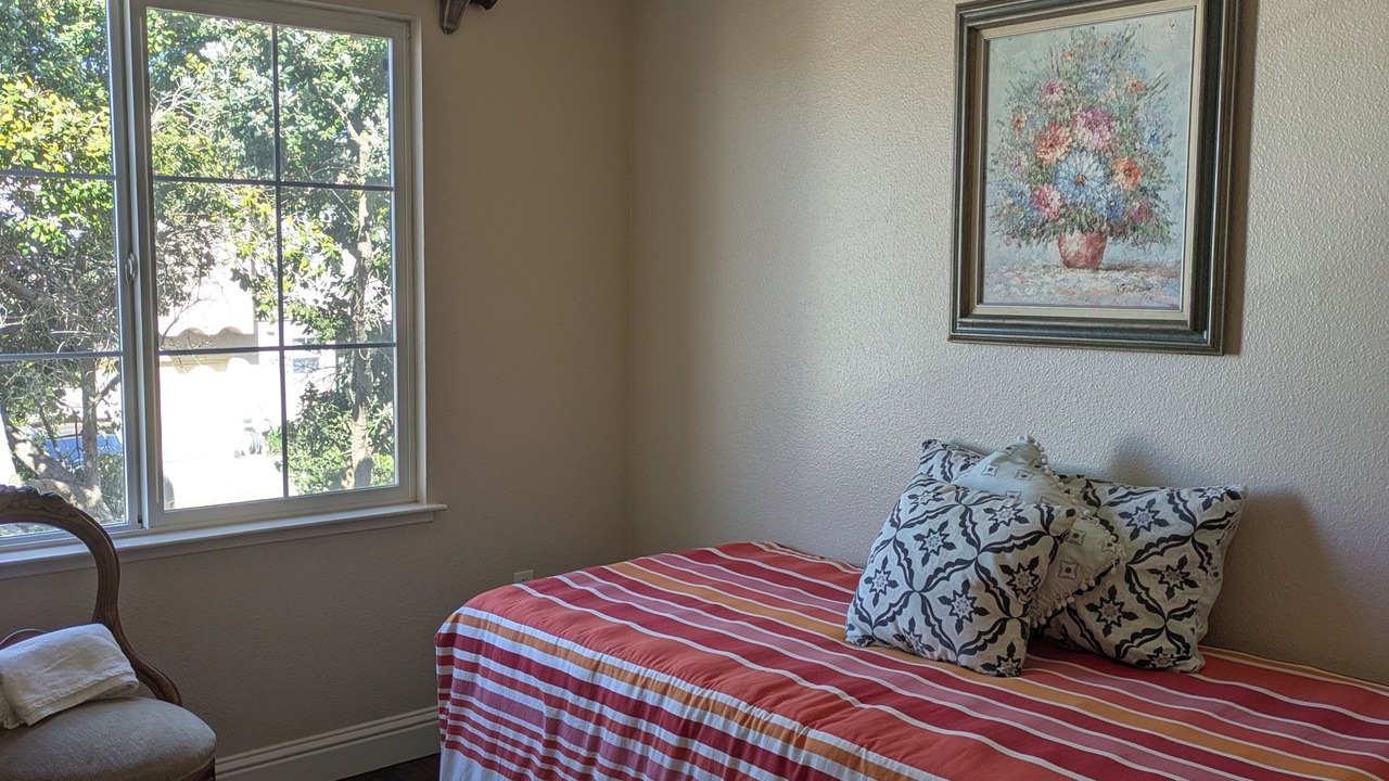 Photo of Bedroom in San Pablo