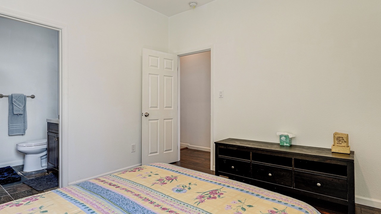 Photo of Bedroom in Clawson