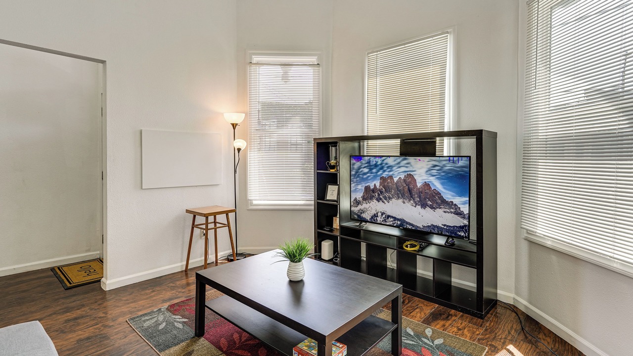 Photo of Livingroom in Clawson