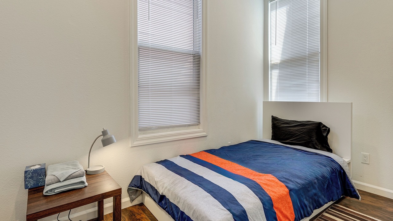 Photo of Bedroom in Clawson